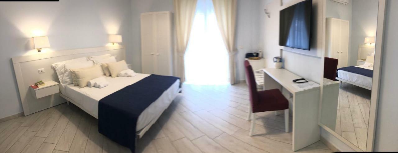 Maison Claudette Toledo نابولي المظهر الخارجي الصورة